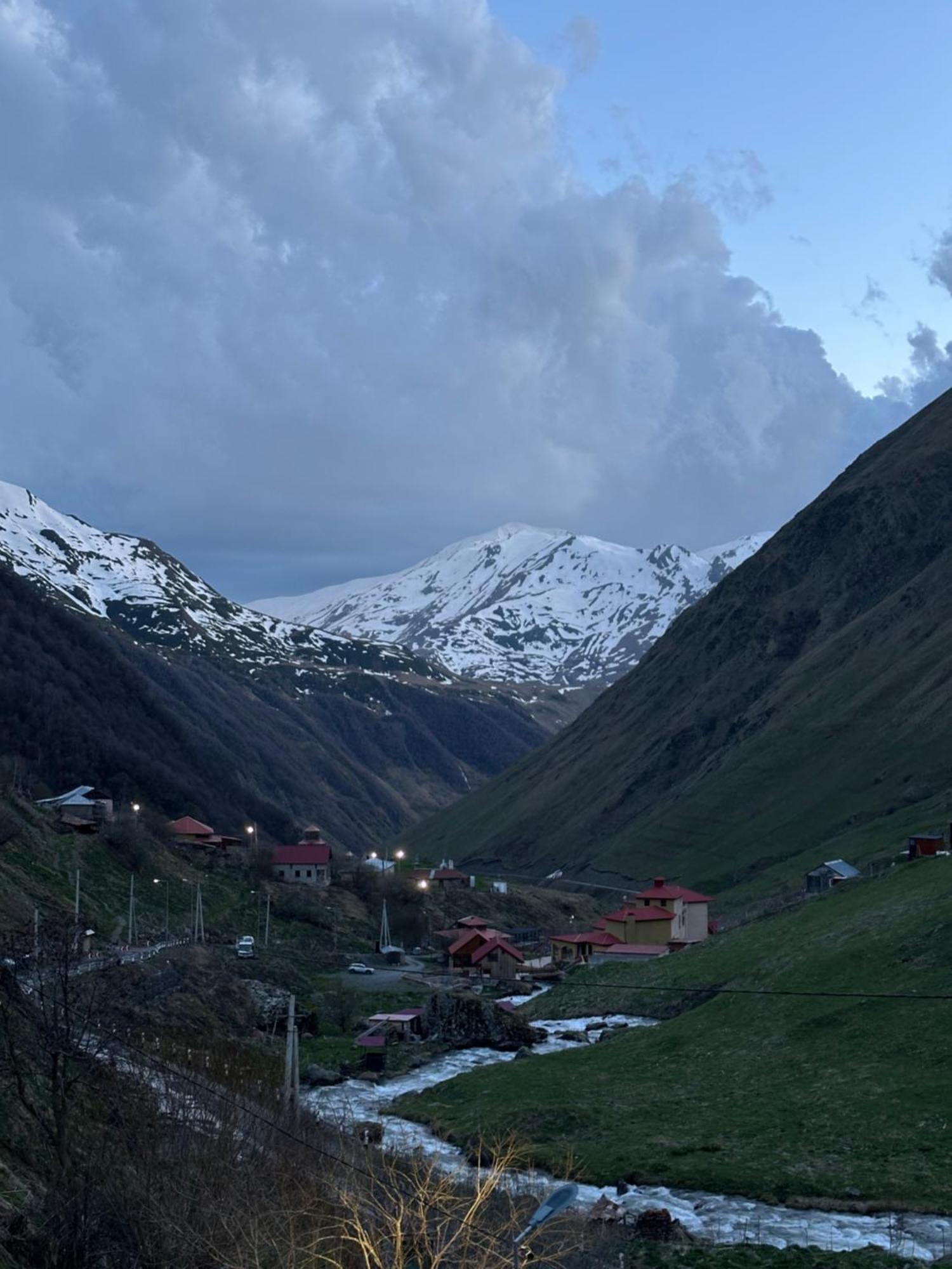 Amo-Isuntke Hotell Juta Exteriör bild